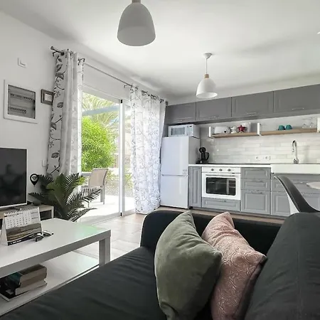B-rent Alisios Playa Crispy Sunny