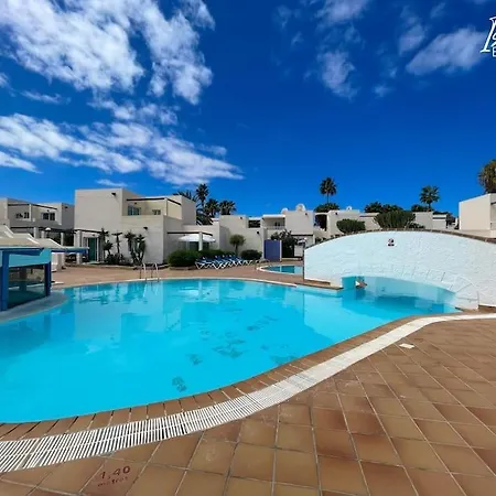B-rent Alisios Playa Crispy Sunny Corralejo