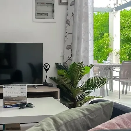 B-rent Alisios Playa Crispy Sunny Apartment *